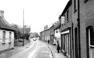 Kimpton, High Street c1965