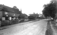 Eashing, Village and Post office 1921