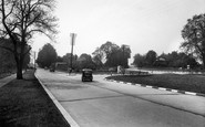 Milford, the Roundabout 1935