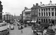 Wolverhampton, Queen Square c1955