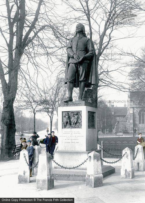 Photo of Bedford, Bunyan's Statue 1898, ref. 40857p
