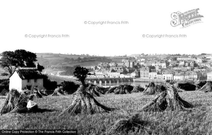 Bideford, Bridge 1890.  (Neg. 24792)   Copyright The Francis Frith Collection 2008. http://www.francisfrith.com