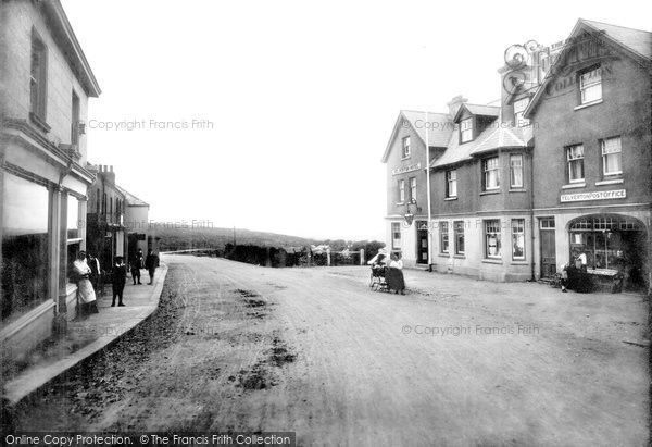 Yelverton, Post Office and Hotel 1910