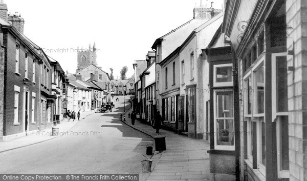 Photo of Pilton West, the Village c1940, ref. P52001