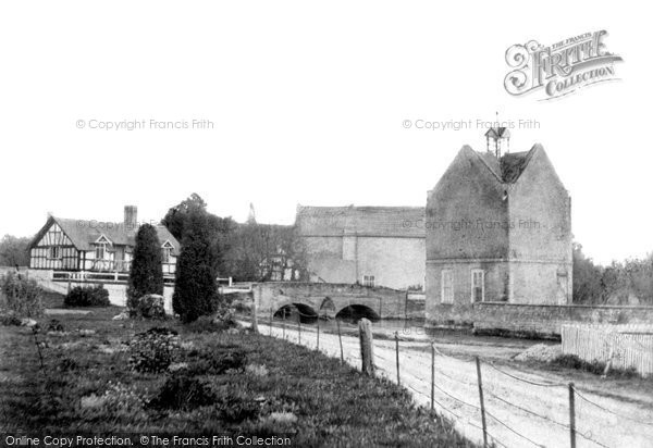Eardisland, the Village 1906
