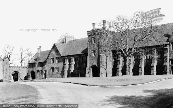 Photo of Hatfield, Hatfield House, Old Palace c1960, ref. H254042