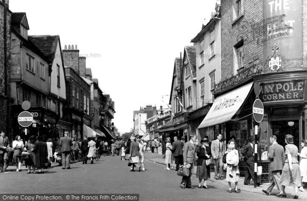 Photo of St Albans, Market Place c1950, ref. S2075