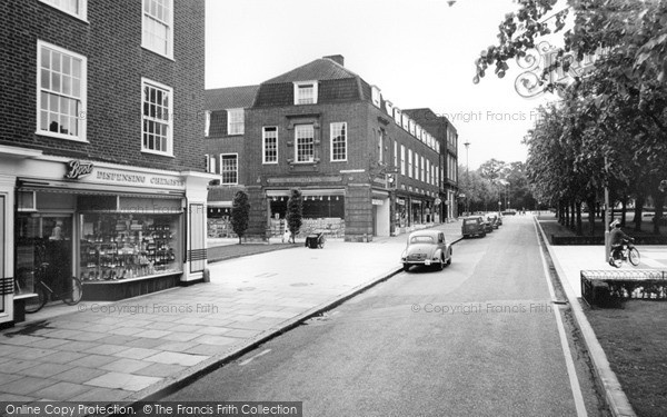 Photo of Welwyn Garden City, Howardsgate 1967, ref. W294111