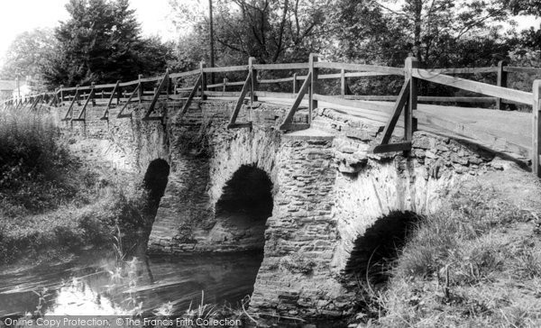 Eashing, the Bridge c1955