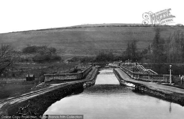 Avoncliff, the Aqueduct 1914