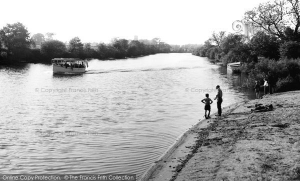 Fulford, the River Ouse c1960