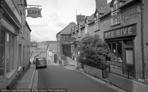 Ruthin, Upper Clwyd Street c1955