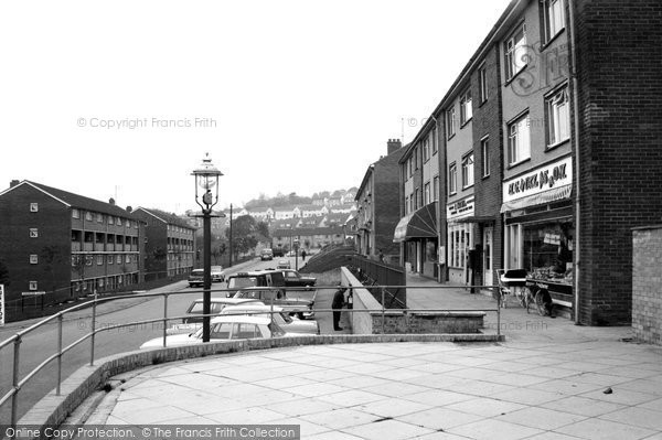 Photo of Caerleon, Gloucester Court 1968, ref. c4040