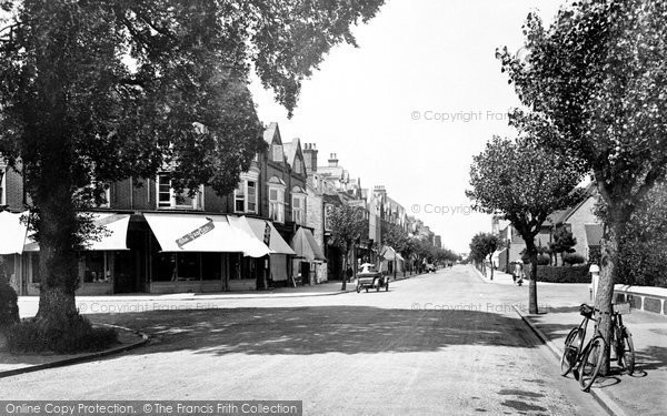Frinton-on-Sea © Copyright The Francis Frith Collection 2005. http://www.francisfrith.com