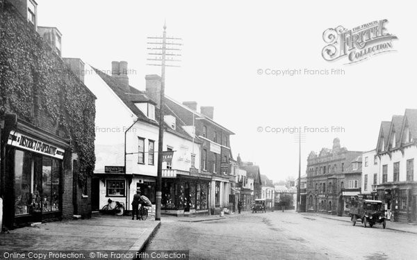 High Street Ongar, 1923, Essex.  (Neg. 74823)  © Copyright The Francis Frith Collection 2005. http://www.francisfrith.com
