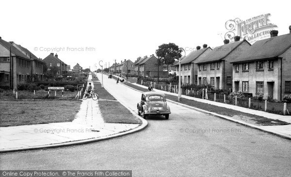 Photo of Laindon, King Edward Road c1960, ref. L150031