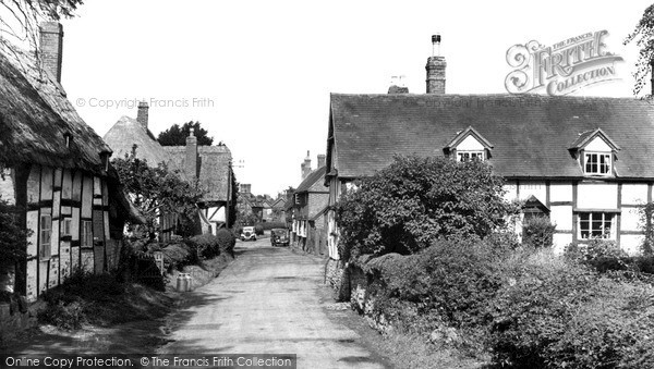 Little Comberton, the Village c1955.  (Neg. L216002)  Â© Copyright The Francis Frith Collection 2008. http://www.francisfrith.com