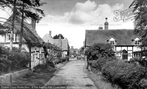 Little Comberton, the Village c1955.  (Neg. L216003)  Â© Copyright The Francis Frith Collection 2008. http://www.francisfrith.com