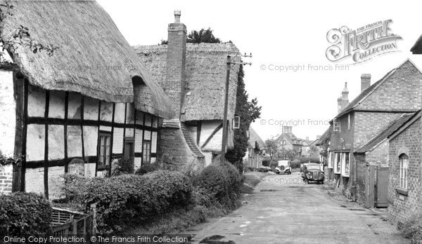 Little Comberton, the Village c1955.  (Neg. L216004)  Â© Copyright The Francis Frith Collection 2008. http://www.francisfrith.com