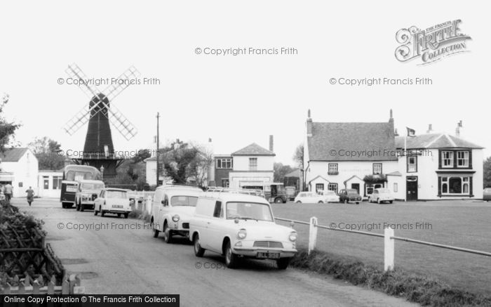 Meopham,Green and Windmill c1965,Kent