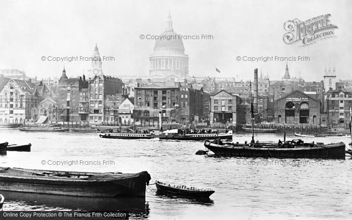 Photo of London, the Waterfront by St Paul's 1890, ref. L130017