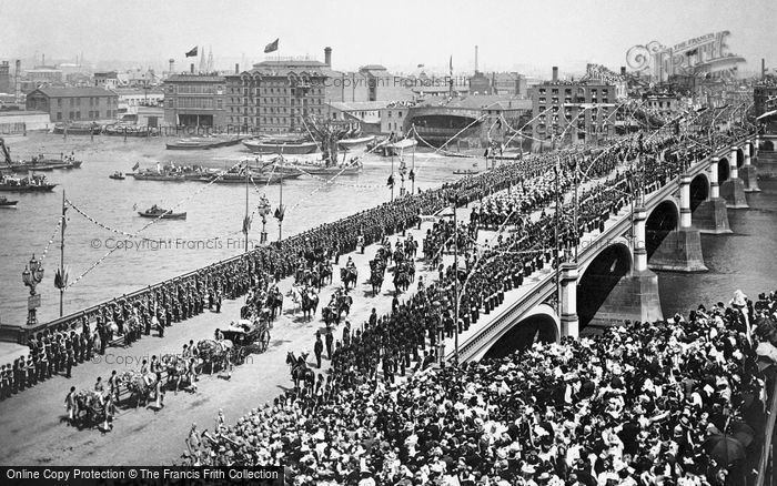 Photo of London, Westminster Bridge, Queen Victoria Jubilee Day 1897, ref. L130219