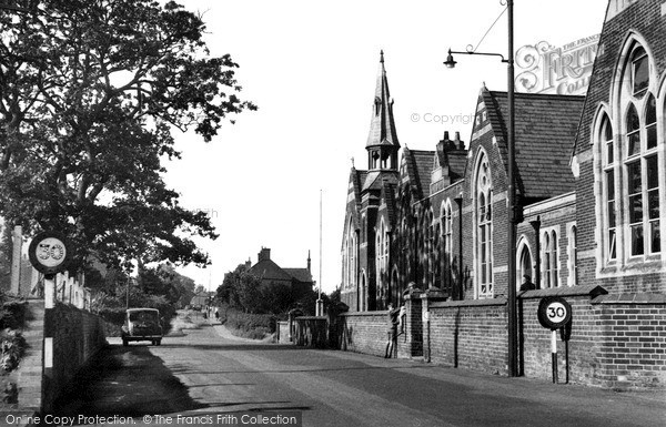 Photo of North Walsham, Hall Lane c1955, ref. n42010