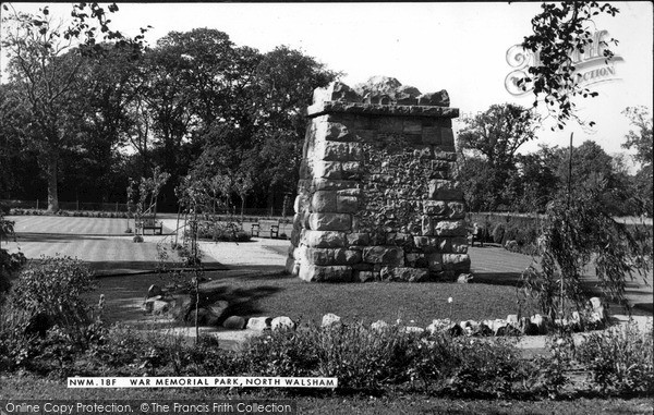 Photo of North Walsham, War Memorial Park c1955, ref. n42018