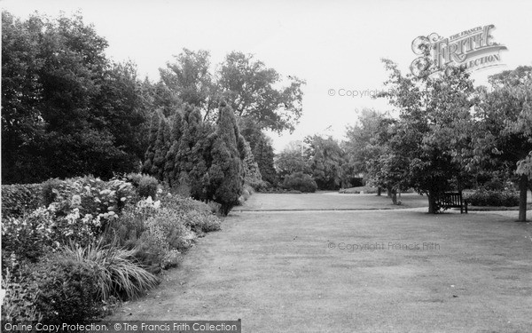 Photo of North Walsham, the Park c1955, ref. n42053