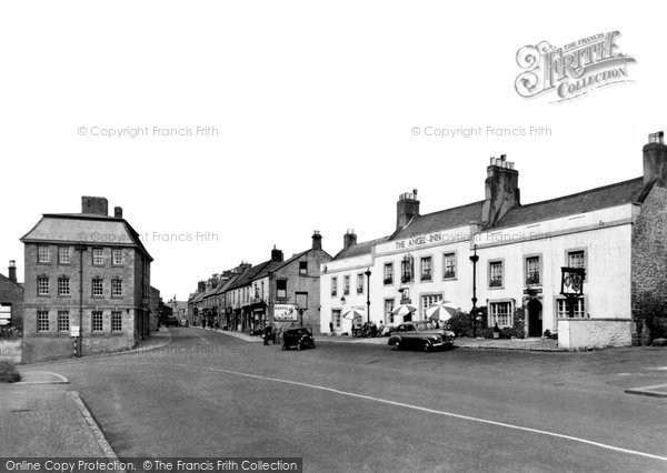 Photo of Corbridge, the Angel Inn and Middle Street c1950, ref. C459006