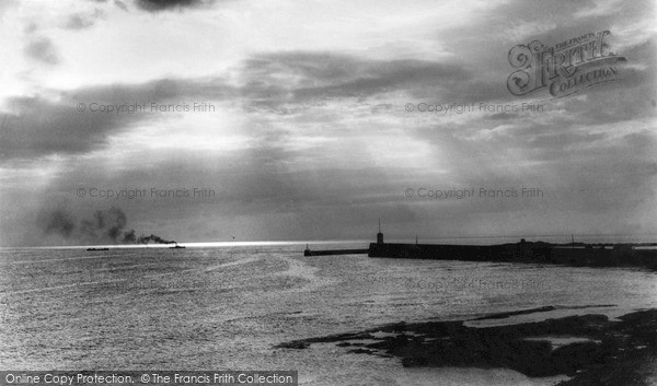Photo of Seahouses, Sunrise c1955, ref. S521028