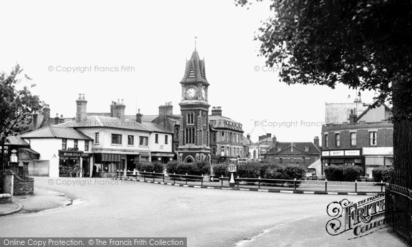 Photo of Newmarket, the Jubilee Clock Tower c1955, ref. N23029