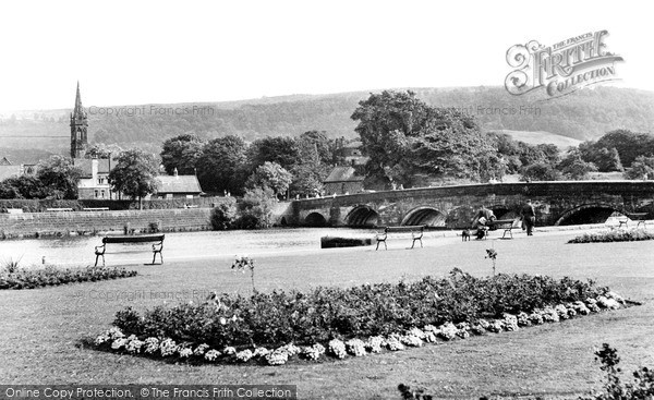 Photo of Otley, Wharfe Bridge c1955, ref. O49009