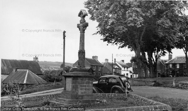 Photo of Ancrum, the War Memorial and Green c1955, ref. a177012