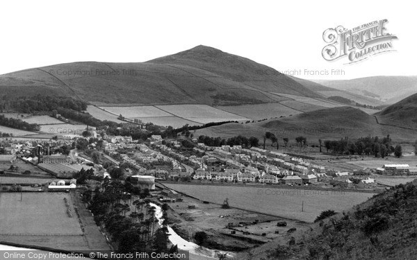 Photo of Innerleithen, general view and Lee Pen c1955, ref. i43005