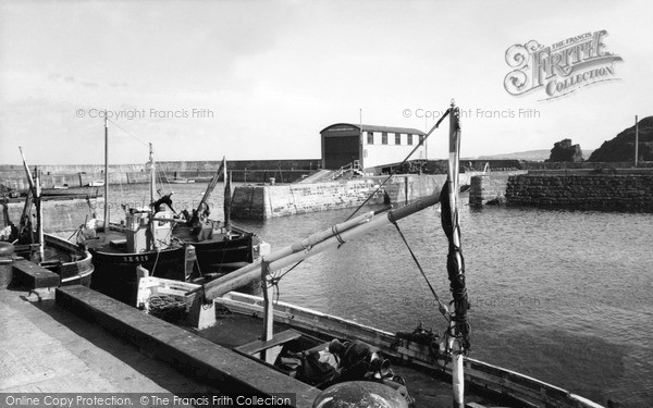 Photo of St Abbs, the Harbour c1955, ref. s416313