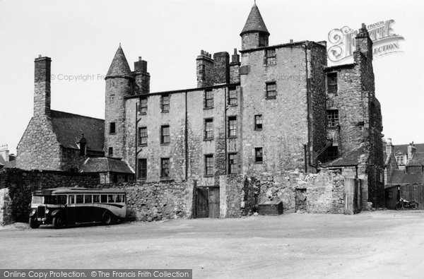 Photo of Aberdeen, Provost Skene's Mansion 1949, ref. A90003