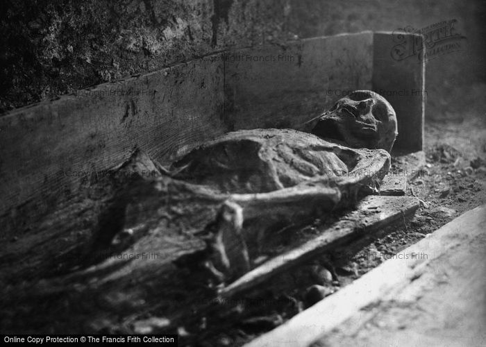 Photo of Dublin, 'Mummy' in St Michans Church 1890, ref. 24582